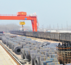 環(huán)鏈電動(dòng)葫蘆吊運(yùn)礦山鋼材的過(guò)程