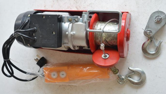 微型電動(dòng)葫蘆能否輔助小區(qū)建材吊運(yùn)