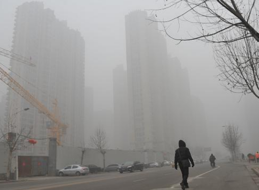 近期霧霾嚴(yán)重，電動(dòng)葫蘆的防護(hù)要提起重視了